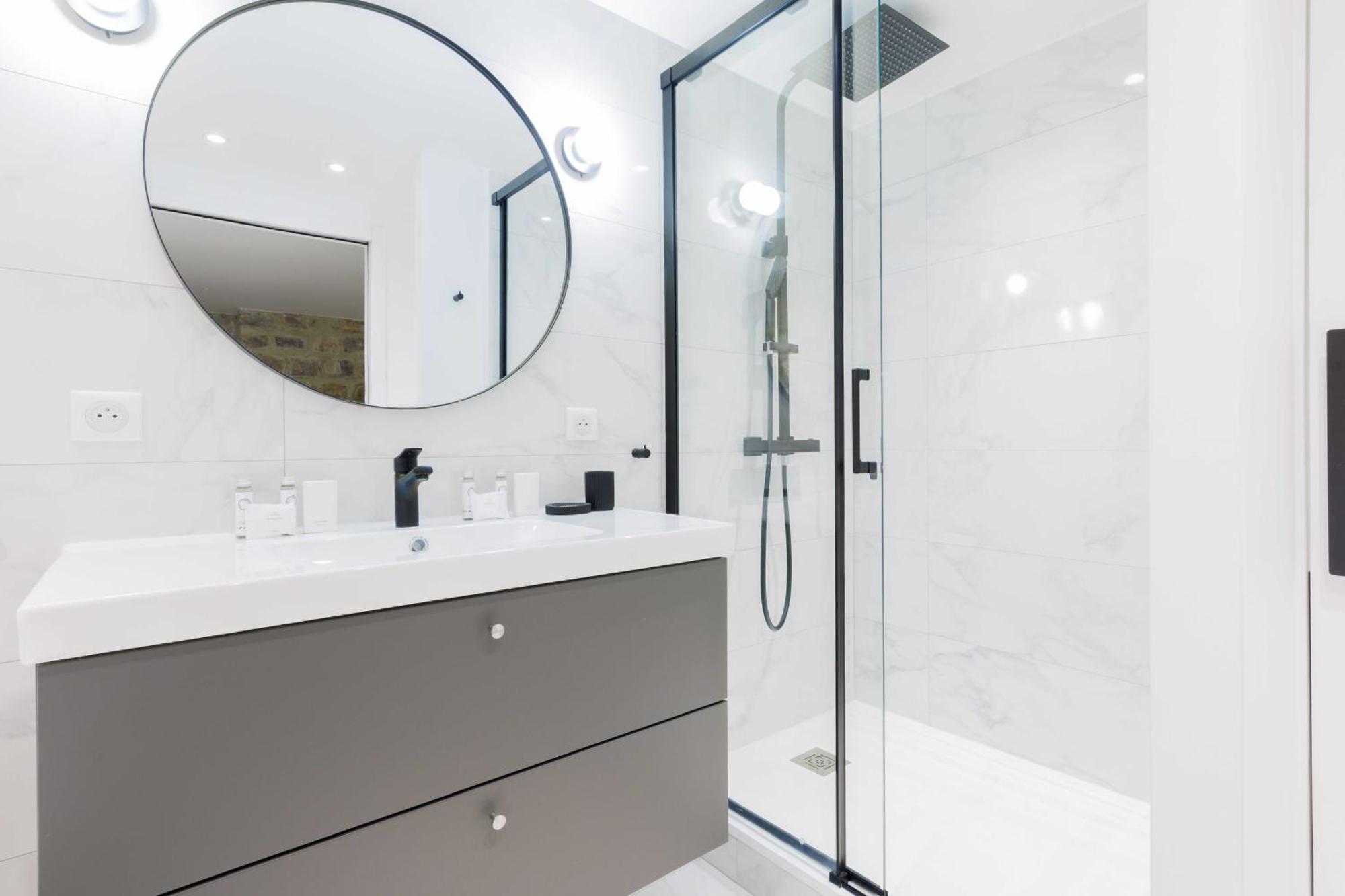 Exceptionnel Duplex A Proximite De Montmartre! Appartement Parijs Buitenkant foto